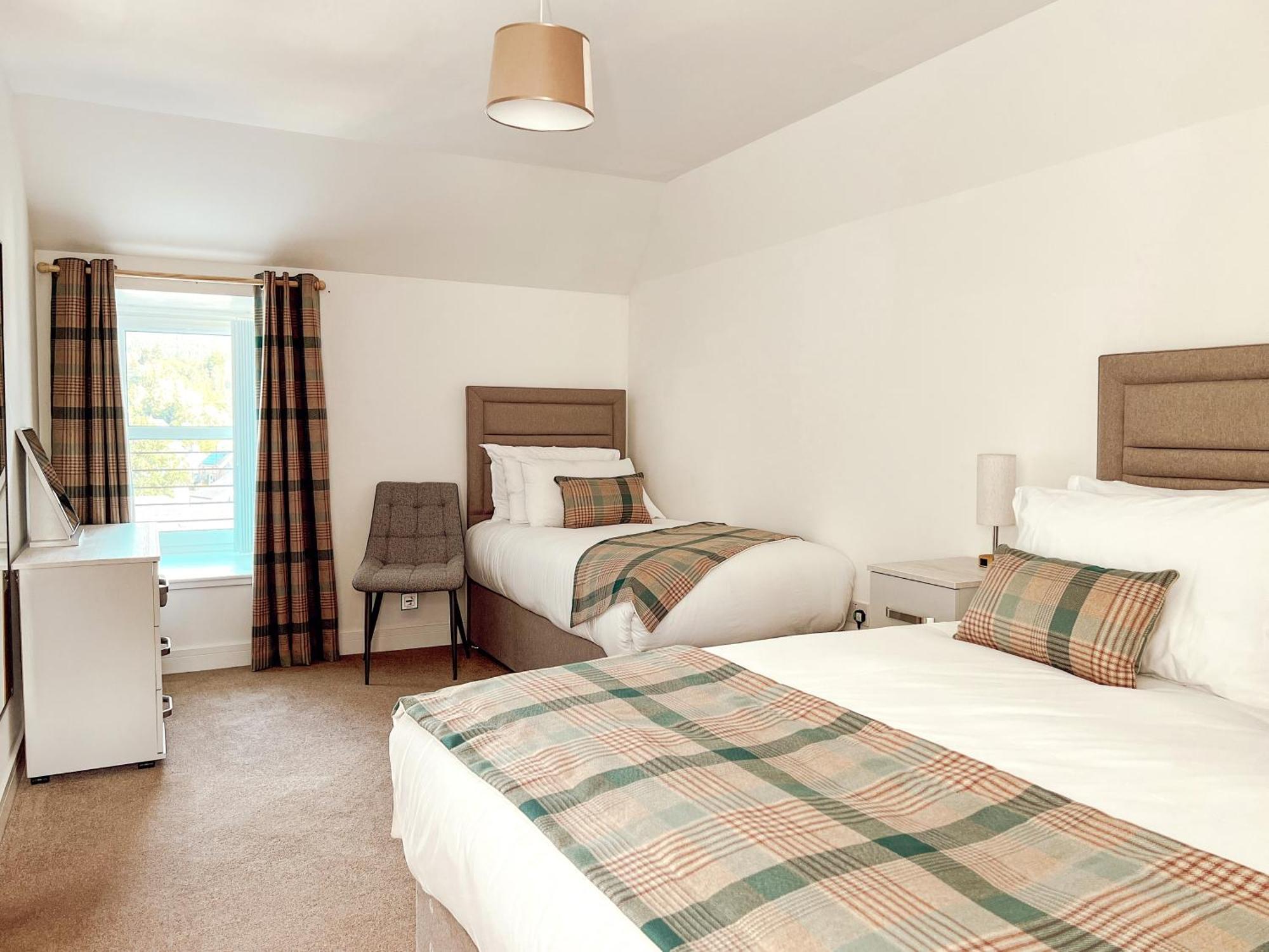 Loch Ness Gatehouse Apartments Форт-Огастус Екстер'єр фото